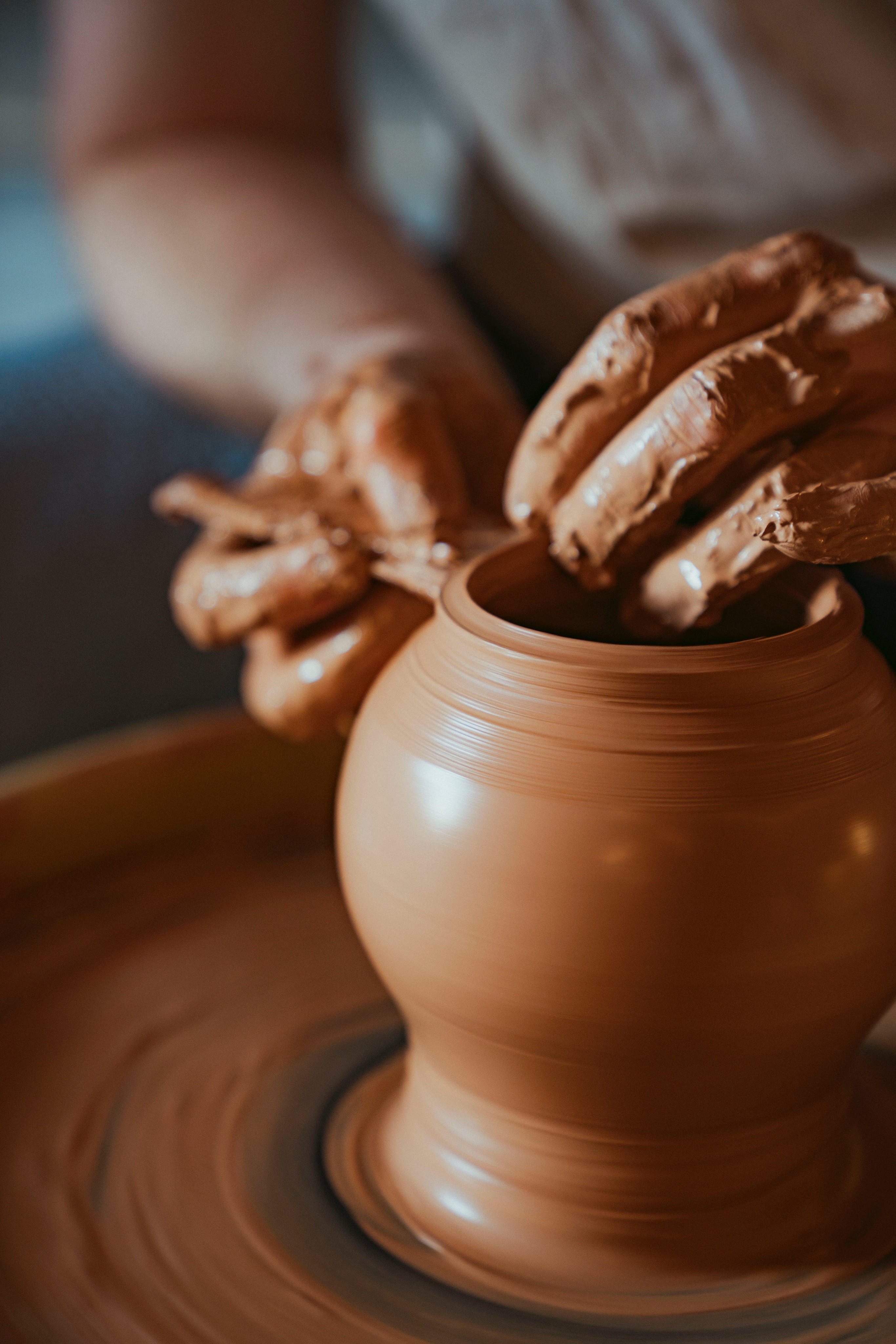 Person making Bouquette